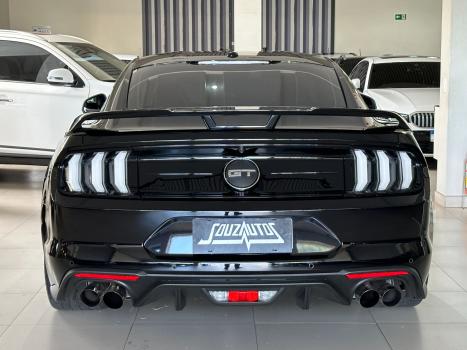 FORD Mustang 5.0 V8 32V GT COUP AUTOMTICO, Foto 3