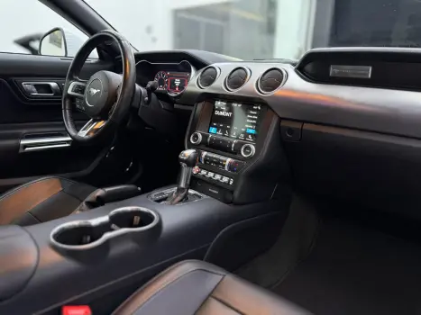 FORD Mustang 5.0 V8 24V GT PREMIUM COUP, Foto 13