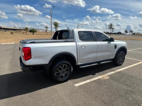 FORD Ranger 2.0 4P TURBO DIESEL BLACK CABINE DUPLA AUTOMTICO, Foto 2