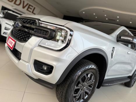 FORD Ranger 2.0 4P TURBO DIESEL BLACK CABINE DUPLA AUTOMTICO, Foto 3