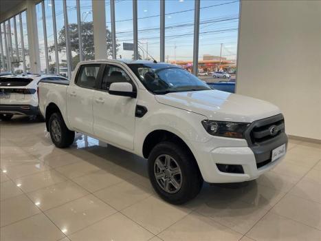 FORD Ranger 2.2 16V XLS DIESEL CABINE DUPLA AUTOMTICO, Foto 3