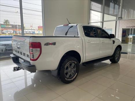 FORD Ranger 2.2 16V XLS DIESEL CABINE DUPLA AUTOMTICO, Foto 5