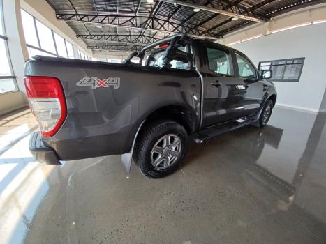 FORD Ranger 2.2 16V XLS DIESEL 4X4 CABINE DUPLA, Foto 6