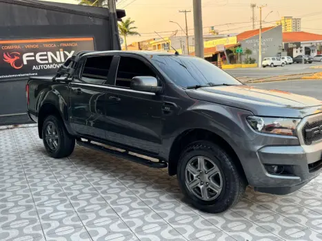 FORD Ranger 2.2 16V XLS DIESEL 4X4 CABINE DUPLA AUTOMTICO, Foto 24