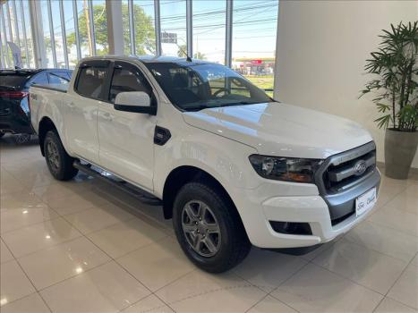 FORD Ranger 2.2 16V XLS DIESEL 4X4 CABINE DUPLA AUTOMTICO, Foto 3