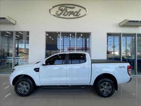 FORD Ranger 2.2 16V XLS DIESEL 4X4 CABINE DUPLA AUTOMTICO, Foto 8