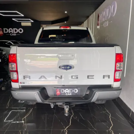 FORD Ranger 2.2 16V XLS DIESEL 4X4 CABINE DUPLA AUTOMTICO, Foto 15