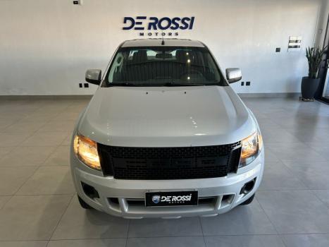 FORD Ranger 2.2 16V 4X4 XL DIESEL CABINE DUPLA, Foto 4