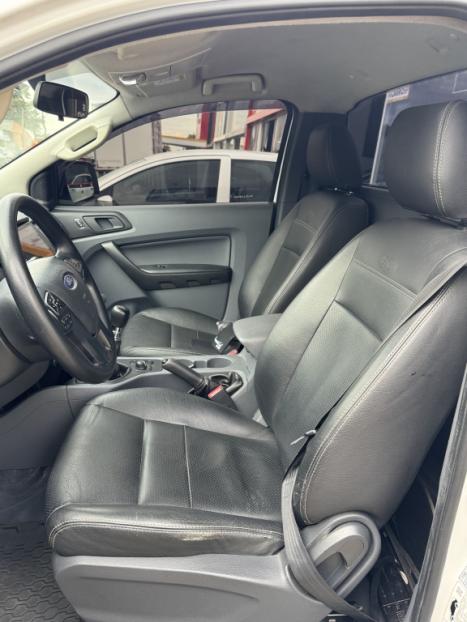FORD Ranger 2.2 16V XL DIESEL CABINE SIMPLES, Foto 13