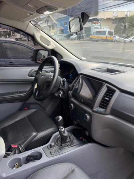 FORD Ranger 2.2 16V XL DIESEL CABINE SIMPLES, Foto 15