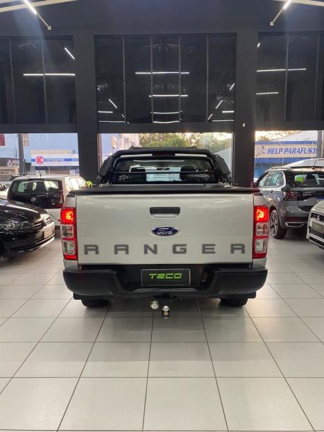 FORD Ranger 2.2 16V 4X4 XL DIESEL CABINE DUPLA, Foto 5