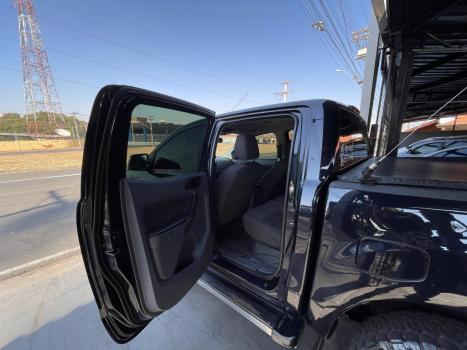 FORD Ranger 2.2 16V XLS DIESEL 4X4 CABINE DUPLA, Foto 13