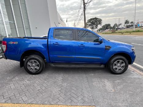 FORD Ranger 2.2 16V XLS DIESEL 4X4 CABINE DUPLA AUTOMTICO, Foto 4