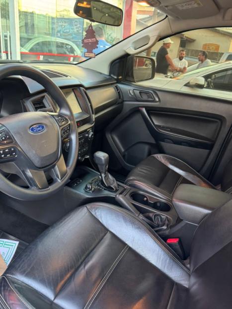 FORD Ranger 2.2 16V XLS DIESEL CABINE DUPLA AUTOMTICO, Foto 5