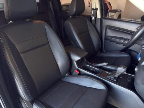FORD Ranger 2.2 16V BLACK DIESEL CABINE DUPLA AUTOMTICO, Foto 10