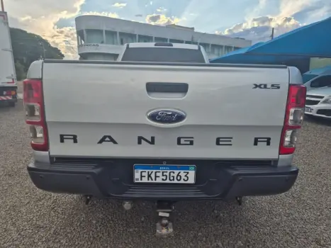 FORD Ranger 2.3 16V XLS CABINE SIMPLES, Foto 3