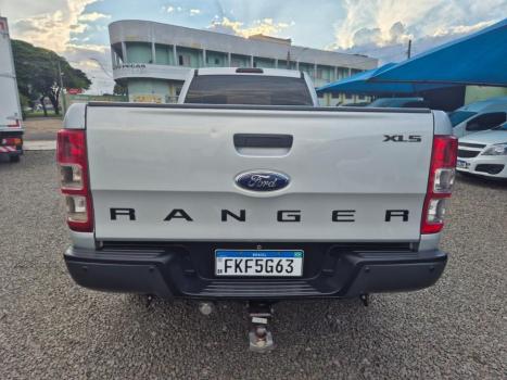 FORD Ranger 2.3 16V XLS CABINE SIMPLES, Foto 12