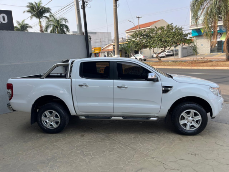 FORD Ranger 2.5 16V FLEX XLT CABINE DUPLA, Foto 4