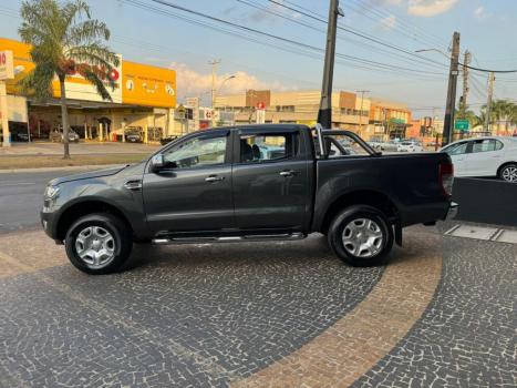 FORD Ranger 2.5 16V XLT CABINE DUPLA, Foto 5
