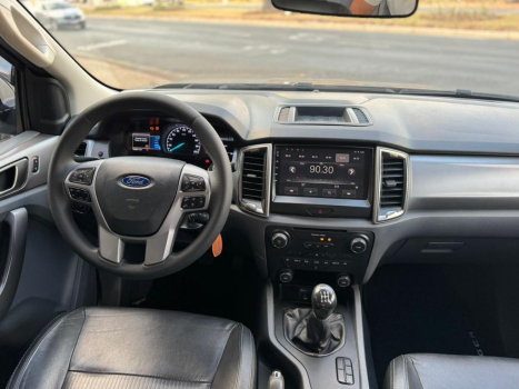 FORD Ranger 2.5 16V XLT CABINE DUPLA, Foto 12