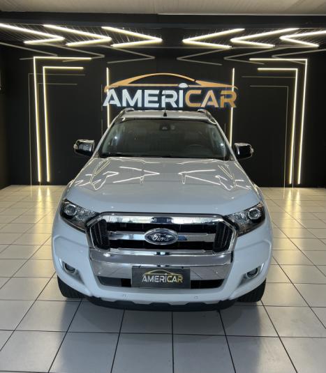 FORD Ranger 2.5 16V LIMITED PLUS CABINE DUPLA, Foto 2
