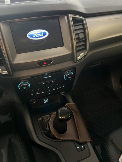 FORD Ranger 2.5 16V LIMITED PLUS CABINE DUPLA, Foto 7