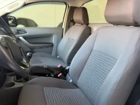 FORD Ranger 2.5 16V FLEX XLS CABINE SIMPLES, Foto 6