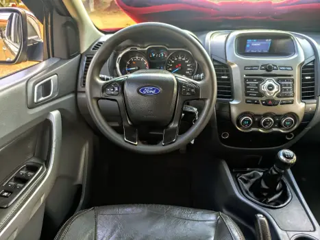 FORD Ranger 2.5 16V FLEX XLT CABINE DUPLA, Foto 15