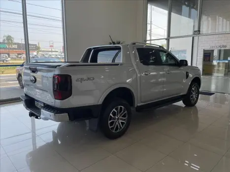 FORD Ranger 3.0 16V 4X4 LIMITED TURBO DIESEL CABINE DUPLA, Foto 5