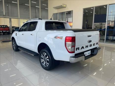 FORD Ranger 3.2 20V CABINE DUPLA 4X4 LIMITED TURBO DIESEL AUTOMTICO, Foto 7