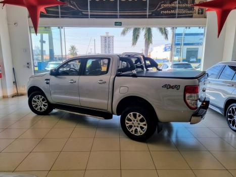 FORD Ranger 3.2 20V XLT 4X4 CABINE DUPLA TURBO DIESEL AUTOMTICO, Foto 6