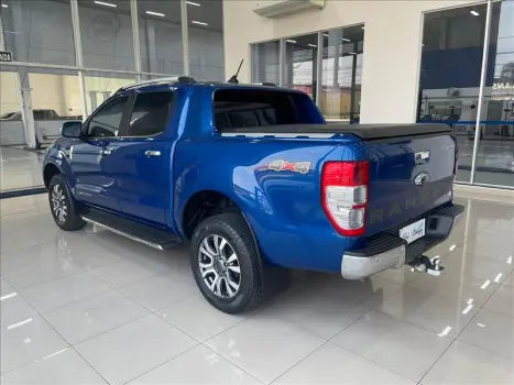 FORD Ranger 3.2 20V CABINE DUPLA 4X4 LIMITED TURBO DIESEL AUTOMTICO, Foto 7