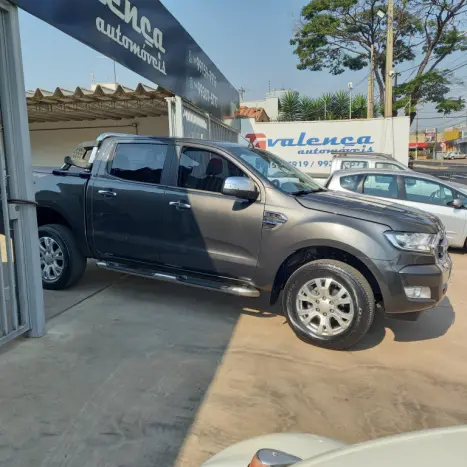 FORD Ranger 3.2 20V XLT 4X4 CABINE DUPLA TURBO DIESEL AUTOMTICO, Foto 6