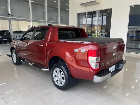 FORD Ranger 3.2 20V CABINE DUPLA 4X4 LIMITED TURBO DIESEL AUTOMTICO, Foto 7