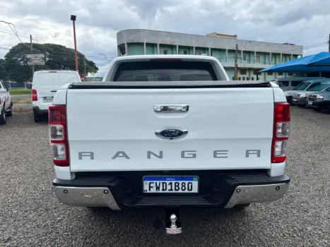 FORD Ranger 3.2 20V CABINE DUPLA 4X4 LIMITED TURBO DIESEL AUTOMTICO, Foto 14