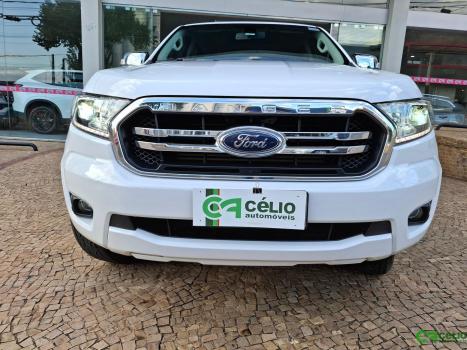 FORD Ranger 3.2 20V XLT 4X4 CABINE DUPLA TURBO DIESEL AUTOMTICO, Foto 3