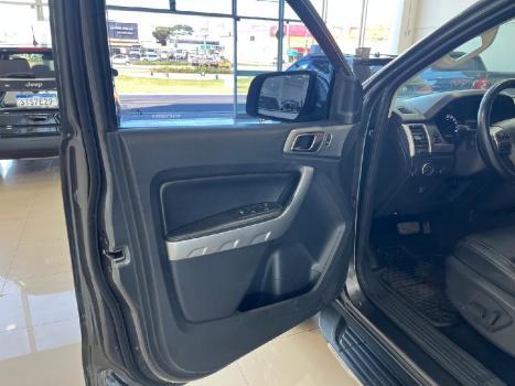 FORD Ranger 3.2 20V CABINE DUPLA 4X4 LIMITED TURBO DIESEL AUTOMTICO, Foto 12