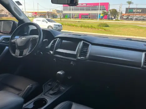 FORD Ranger 3.2 20V XLT 4X4 CABINE DUPLA TURBO DIESEL, Foto 11