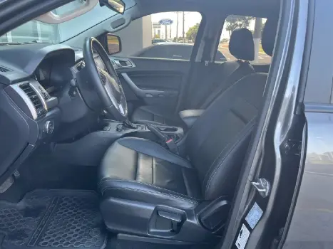 FORD Ranger 3.2 20V XLT 4X4 CABINE DUPLA TURBO DIESEL, Foto 13