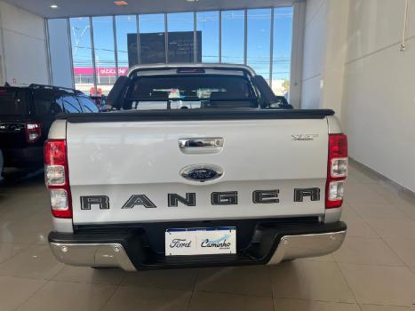 FORD Ranger 3.2 20V XLT 4X4 CABINE DUPLA TURBO DIESEL AUTOMTICO, Foto 6