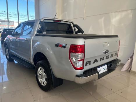 FORD Ranger 3.2 20V XLT 4X4 CABINE DUPLA TURBO DIESEL AUTOMTICO, Foto 7