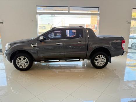 FORD Ranger 3.2 20V CABINE DUPLA 4X4 LIMITED TURBO DIESEL AUTOMTICO, Foto 3