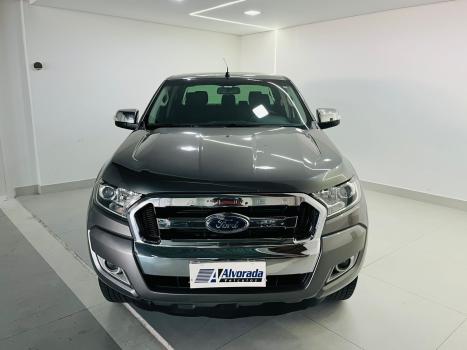 FORD Ranger 3.2 20V XLT 4X4 CABINE DUPLA TURBO DIESEL AUTOMTICO, Foto 2