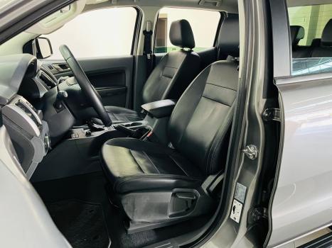 FORD Ranger 3.2 20V XLT 4X4 CABINE DUPLA TURBO DIESEL AUTOMTICO, Foto 6
