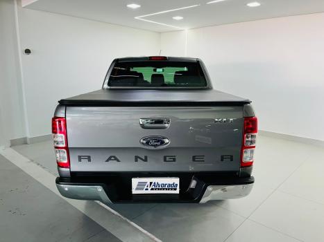 FORD Ranger 3.2 20V XLT 4X4 CABINE DUPLA TURBO DIESEL AUTOMTICO, Foto 15