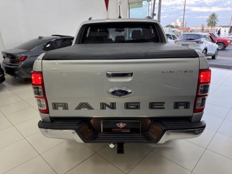 FORD Ranger 3.2 20V CABINE DUPLA 4X4 LIMITED TURBO DIESEL AUTOMTICO, Foto 4