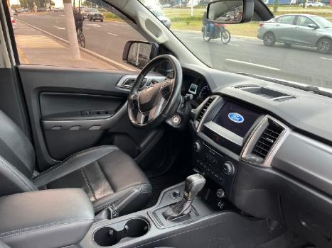 FORD Ranger 3.2 20V XLT 4X4 CABINE DUPLA TURBO DIESEL, Foto 9