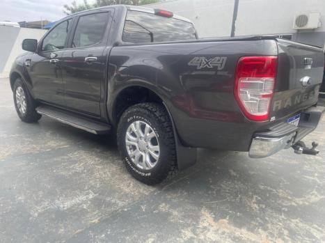 FORD Ranger 3.2 20V XLT 4X4 CABINE DUPLA TURBO DIESEL AUTOMTICO, Foto 4