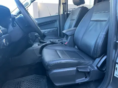 FORD Ranger 3.2 20V XLT 4X4 CABINE DUPLA TURBO DIESEL, Foto 10