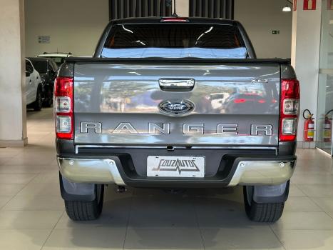 FORD Ranger 3.2 20V XLT 4X4 CABINE DUPLA TURBO DIESEL AUTOMTICO, Foto 4